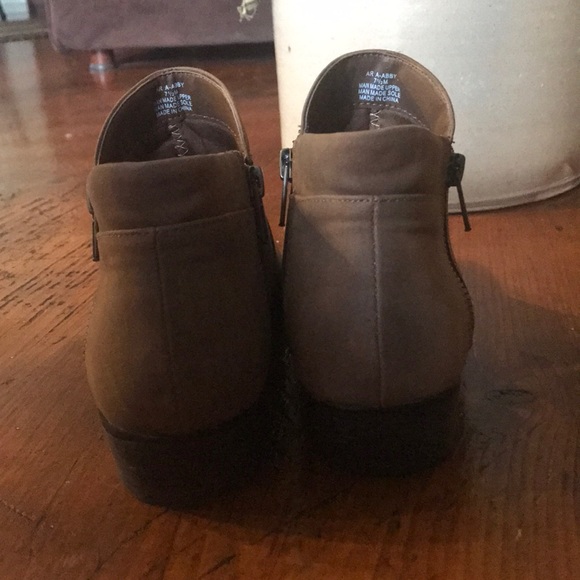 Ankle Boots - Picture 4 of 7